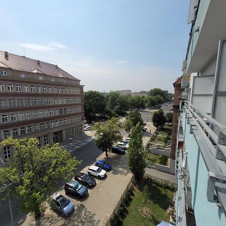 什切青Sloneczny Apartament Przy Filharmonii, Walach Chrobrego公寓 外观 照片