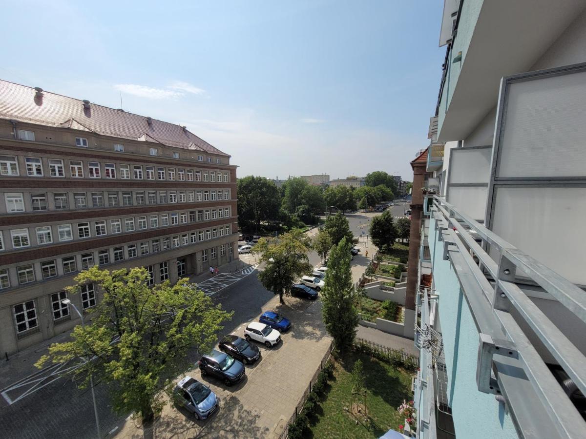 什切青Sloneczny Apartament Przy Filharmonii, Walach Chrobrego公寓 外观 照片